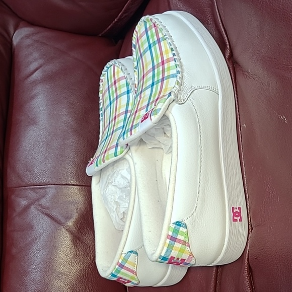 DC WOMEN'S VILLAIN SLIP-ON SHOES NEW-OLD STOCK (2010) US Size 11 - Picture 2 of 7